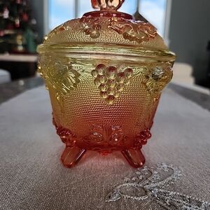 Jeanettw Glass, Harvest Grape Amberina Footed Candy Dish, 5 1/2" Tall